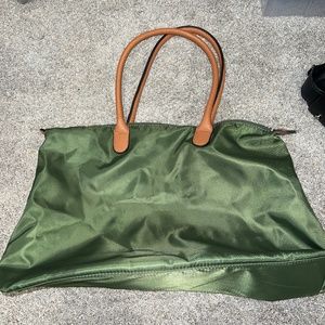 Green tote bag